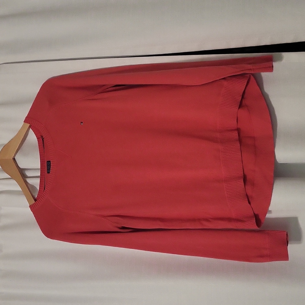 Tommy Hilfiger Ladies Sweater